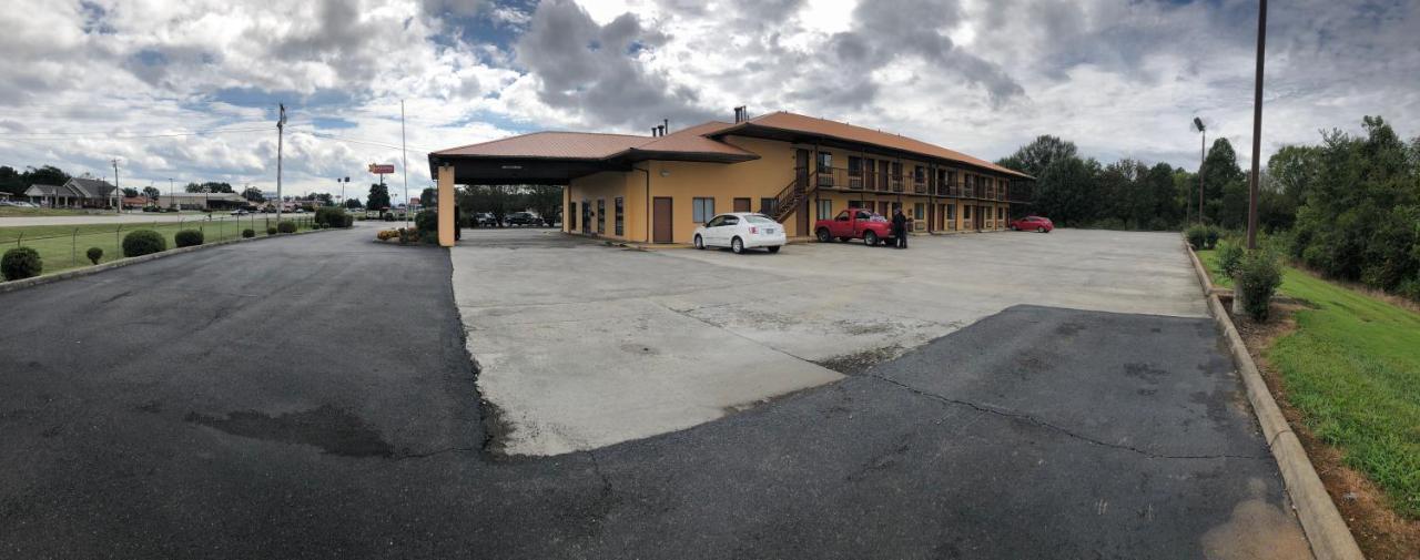 Motor Inns Of America Madisonville Екстериор снимка