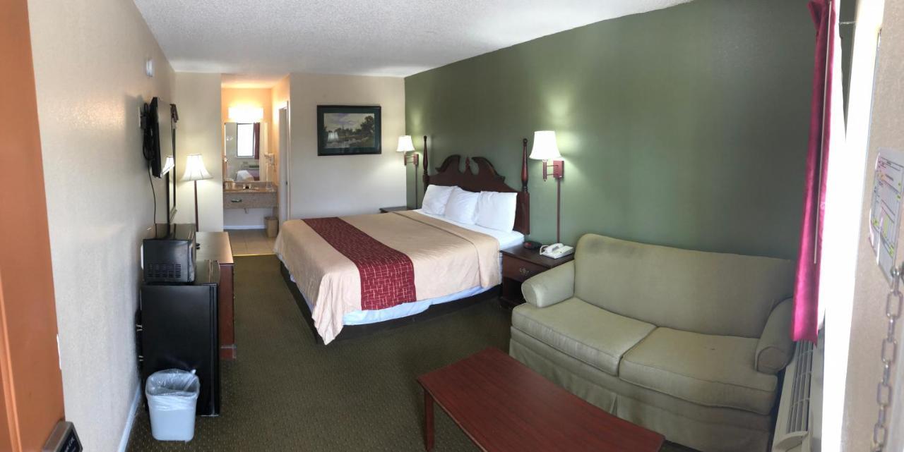 Motor Inns Of America Madisonville Екстериор снимка