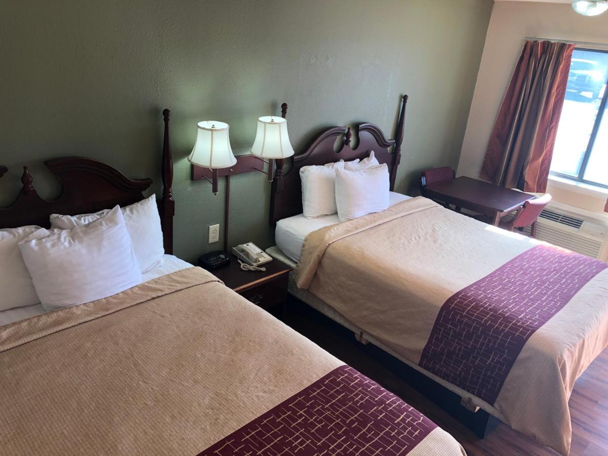Motor Inns Of America Madisonville Екстериор снимка